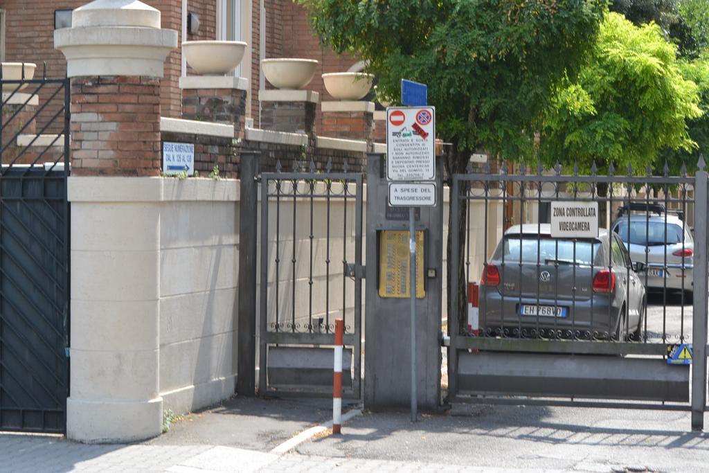 Central Avenue B&B Bologna Buitenkant foto