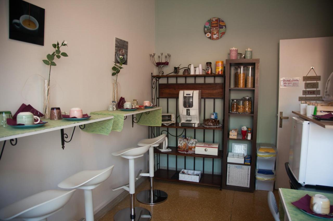 Central Avenue B&B Bologna Buitenkant foto